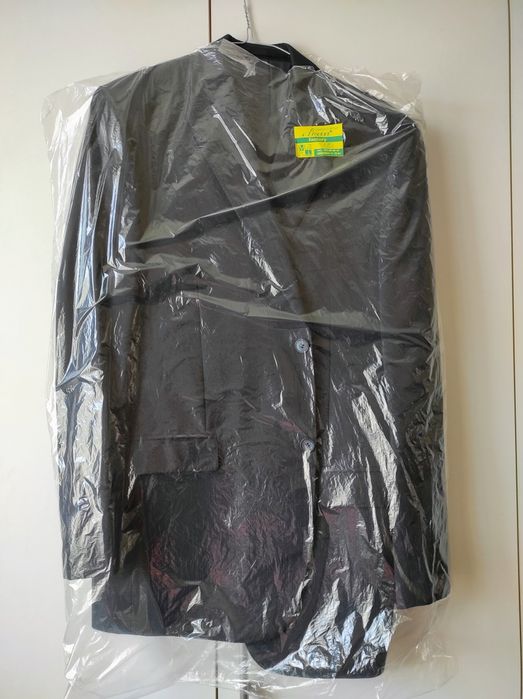 Италиански костюм - тъмносин