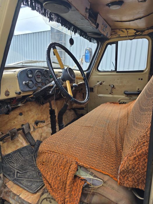 ГАЗ 52 1982 года выпуска.