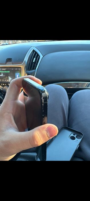 Продаю iPhone 15