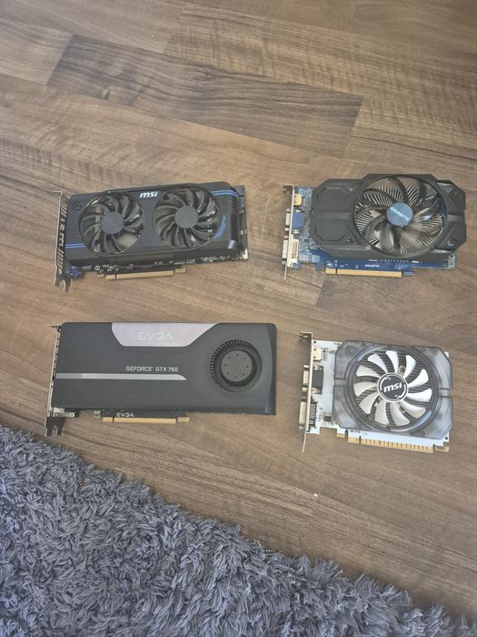 Componete pc placi video placi de baza cu procesor