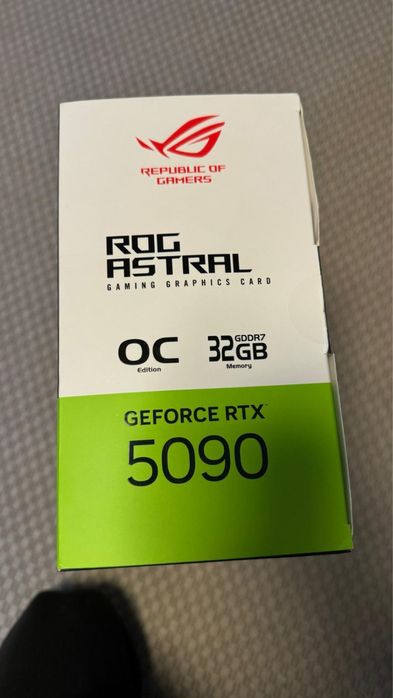 Ge Force RTX 5090 32GB