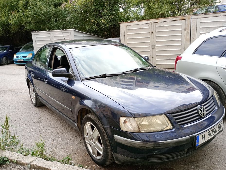 WV passat 1.6 101 коня 1997 година Фолксваген Volkswagen