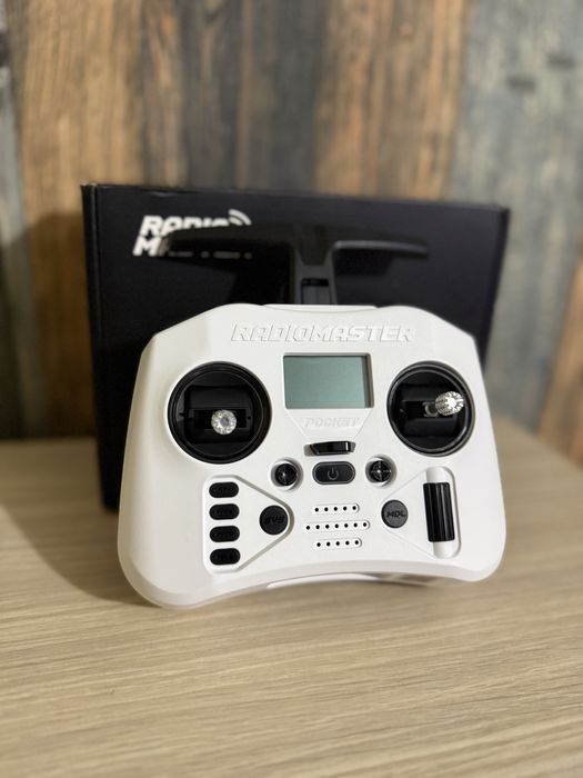 RadioMaster pocket elrs