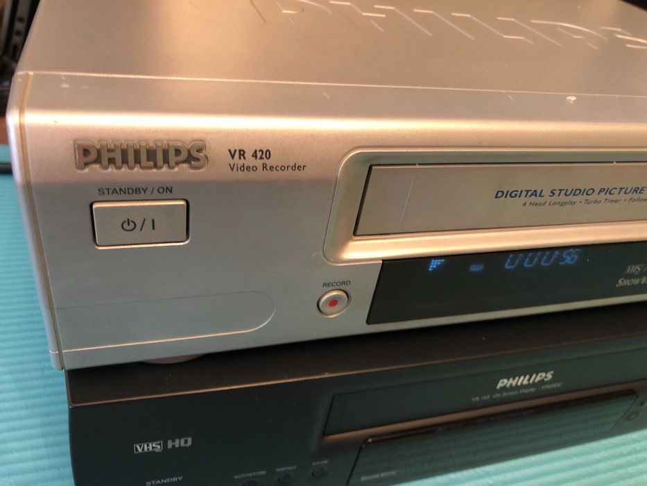 VHS плеъри Philips