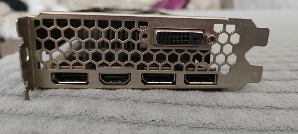 Gtx 1060 3Gb 192bit или обмен предлогайте