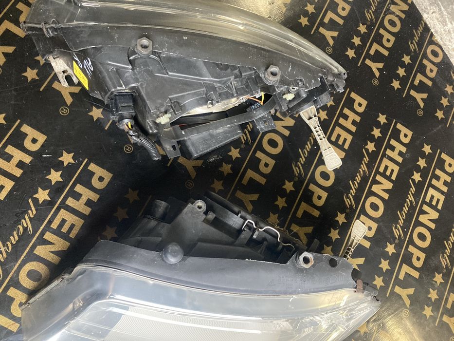 Vw sharan 2001 година Фарове