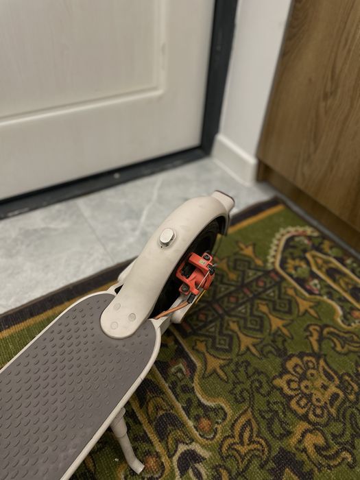 Mi electro scooter / Электро самокат срочно продается MI 3