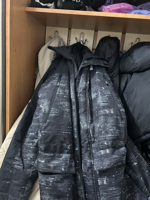 Куртка фила брал в спорт мастере