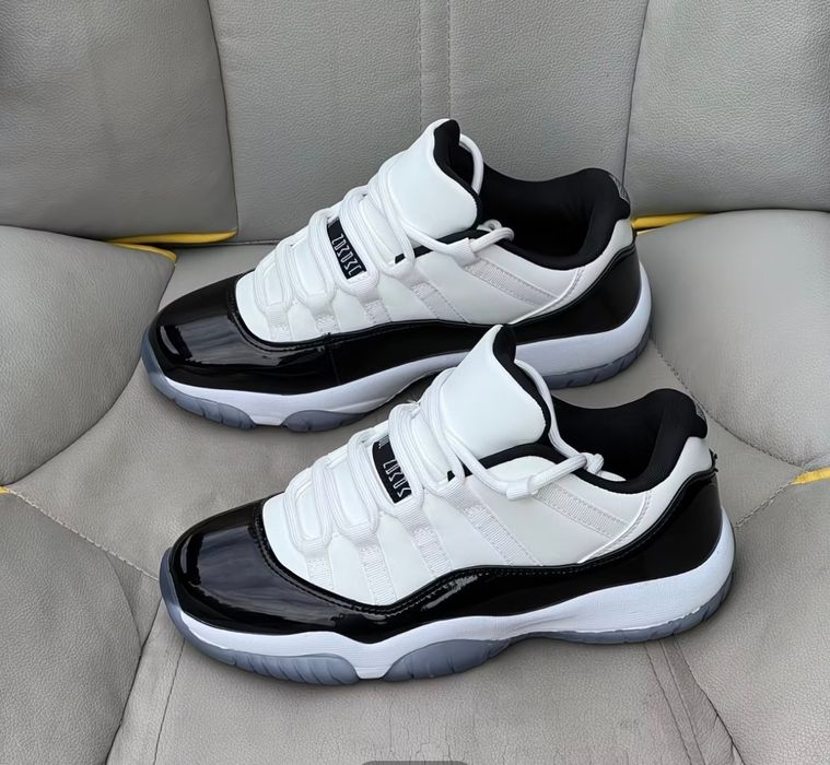 Кросовки Ait Jordan r11 low