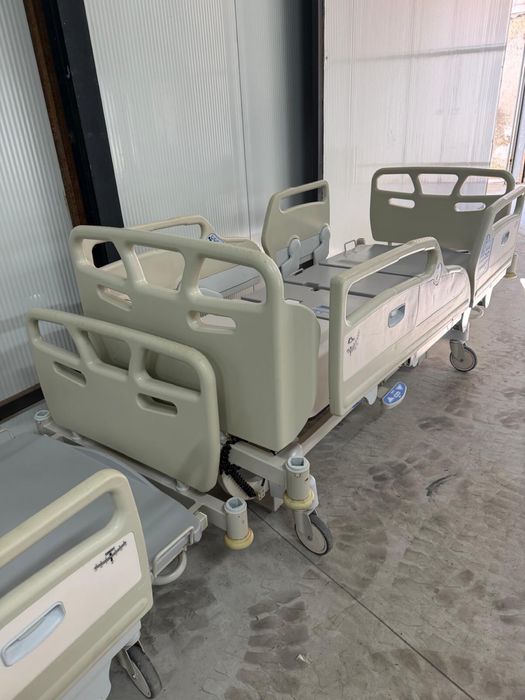 Paturi medicale full electrice, profesionale, stare foarte bună