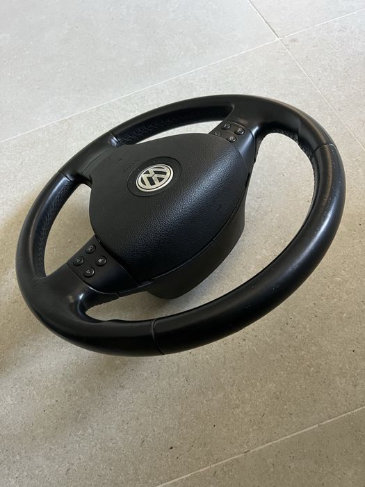 Мулти волан 8бутона за VW