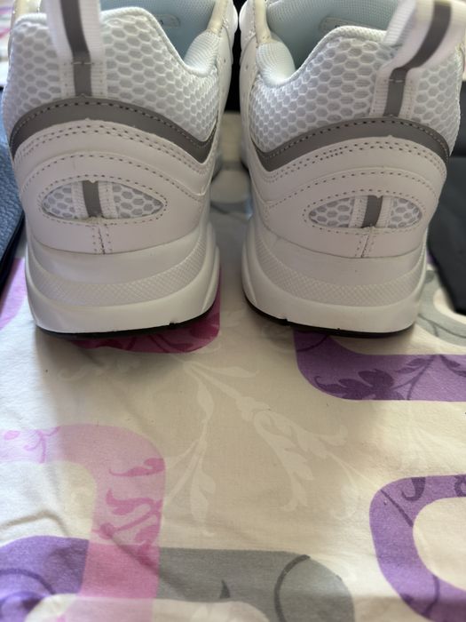 Adidasi Dior B22