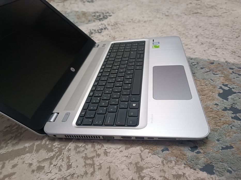 Мощный core i7 -7 с SSD, Full HD ноутбук
