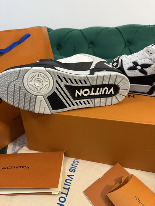 Adidasi Louis Vuitton Trainer piele naturala 100% Full Box Premium