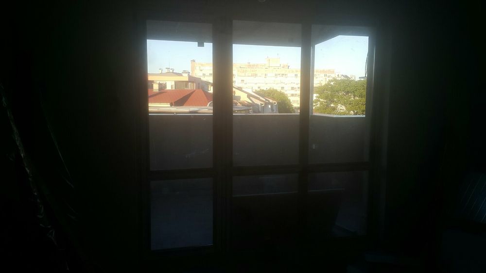 Дограма 2 различни размера тъмен орех със стъклопакет