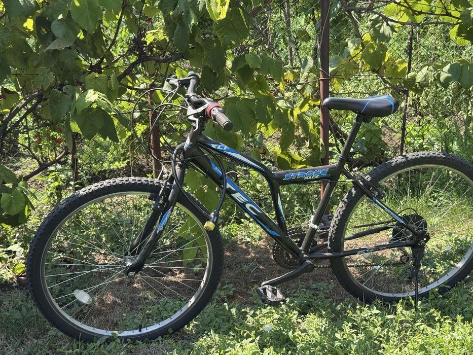Bicicletă MTB Tec Strong Racing – ideală pentru oraș și off-road!