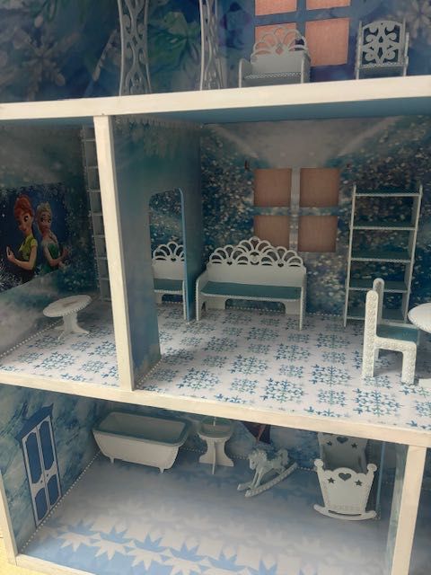 Кукольный дом Эльза с мебелью