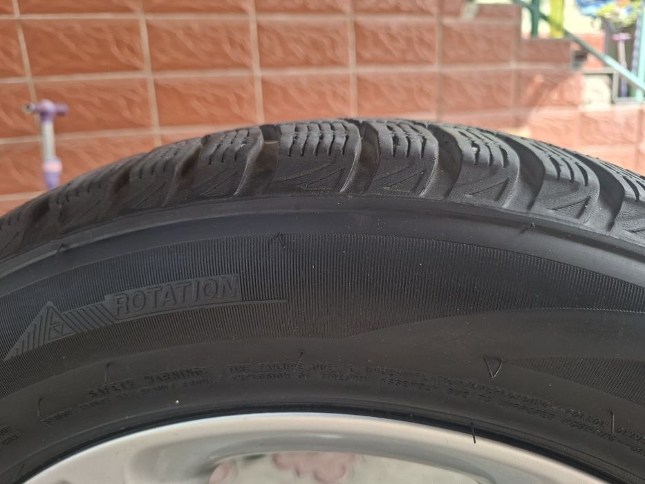 Продам диски с резиной