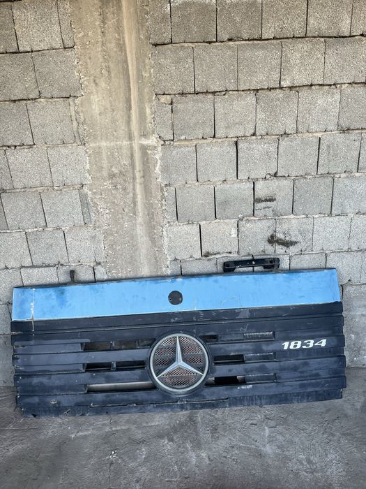 Продам капоты для грузовых