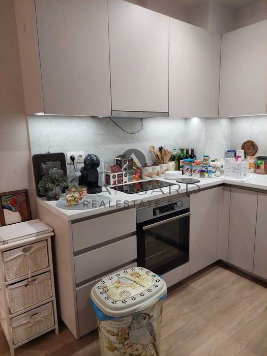 Продава се Двустаен апартамент в Пловдив, Център - 75 кв.м за 1387 €/кв.м - Снимка #3