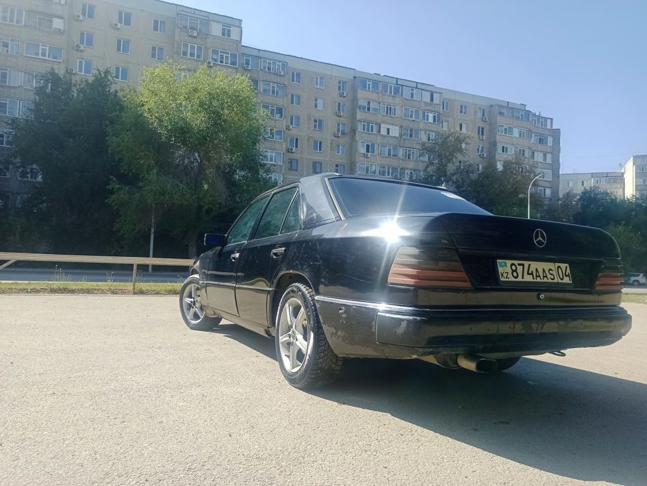 Мерседес 124 е300