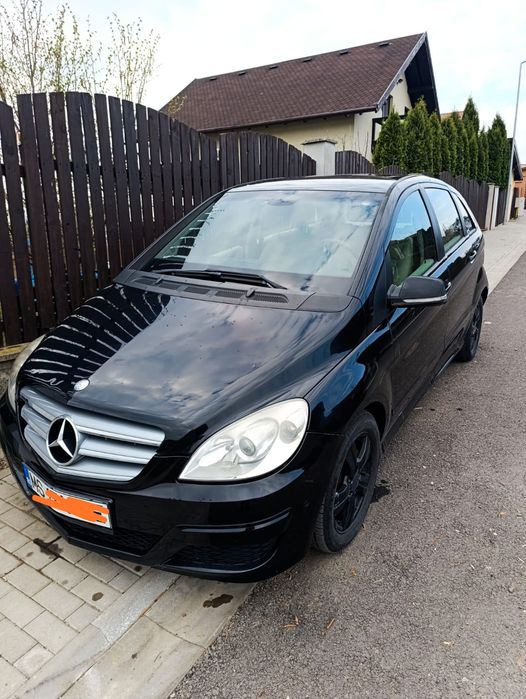 Vând B class automat diesel 2010