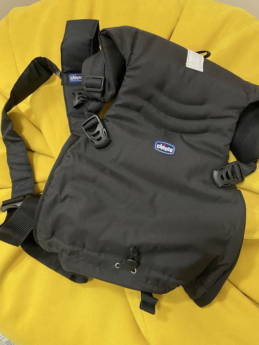 Кенгуру -Chicco -ергономично