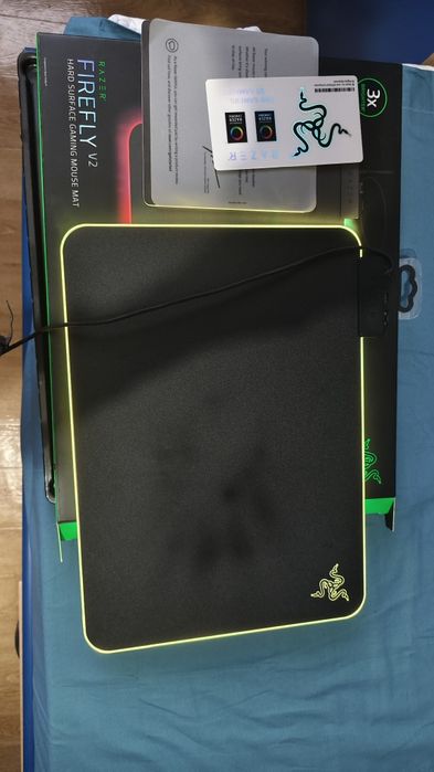 Razer Firefly V2 Chroma Mousepad