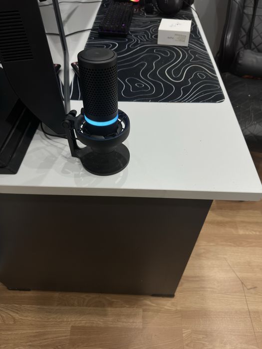 Микрофон HyperX DuoCast – Отлично състояние, RGB