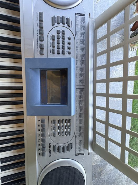 Orga electronica Hemilton Mk-920