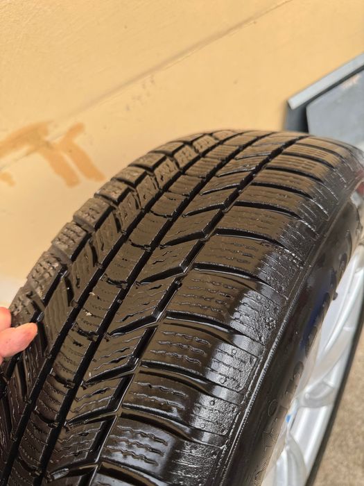 Jante BMW plus anvelope de iarna R16 205/60 Continental