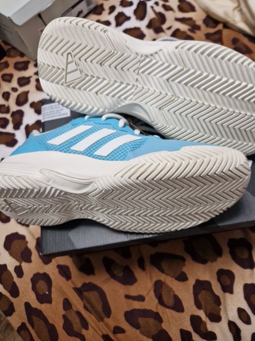 Adidasi dama Adidas