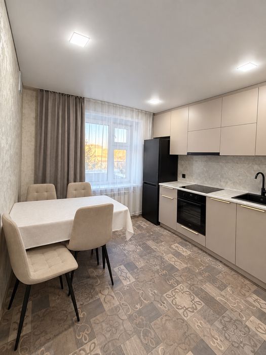 Продам 2х ком квартиру жукова 21