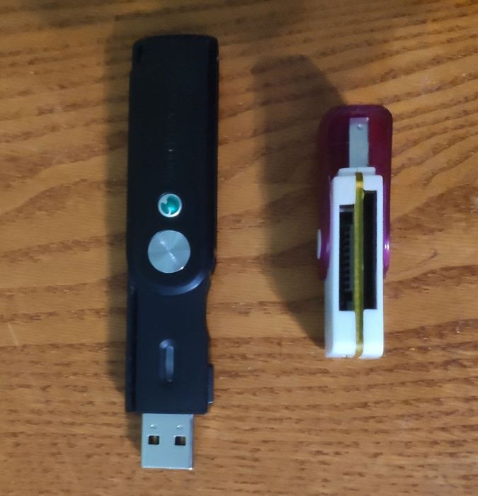 Юсб адаптер Sony ericson. И один обычный