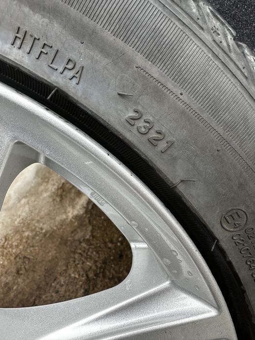 Set anvelope vara 225/45/R17