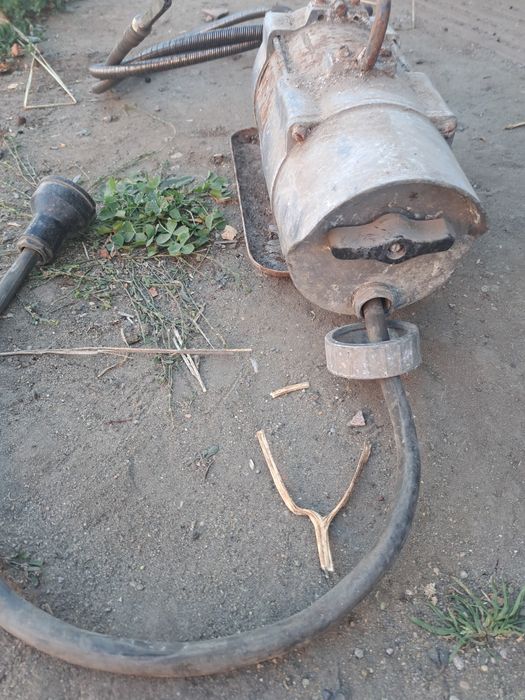 Эл.двигатель с муфтой под трос.