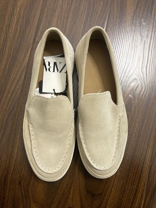 Продается обувь Zara