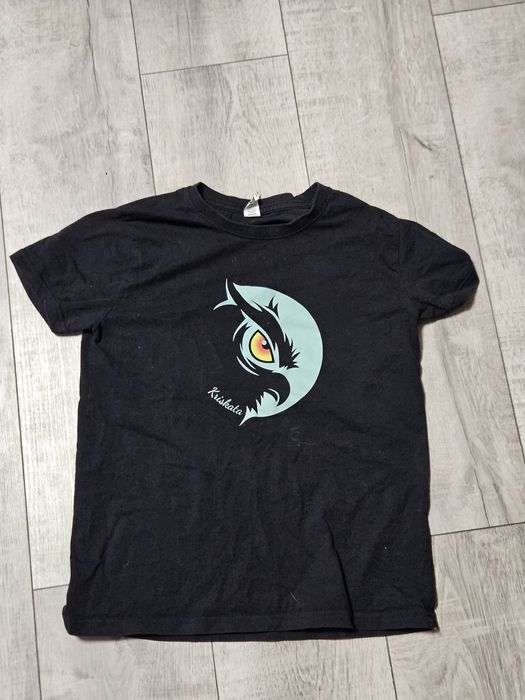 Тениски на криската и анди студио