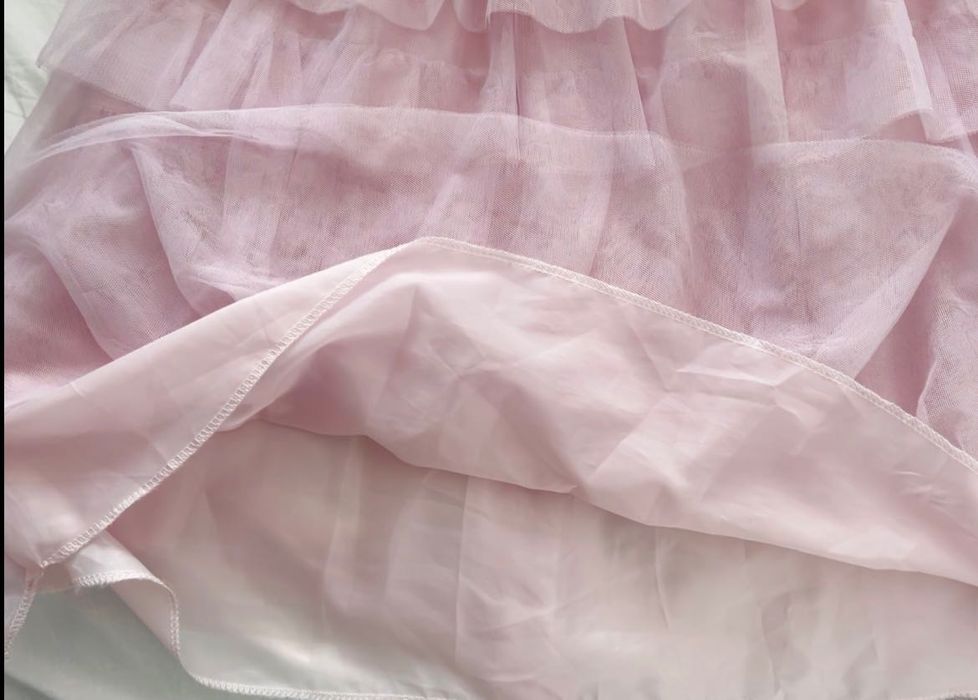 Дълга пола на воланчета