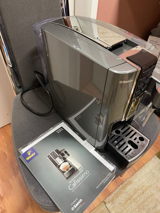Espressor de cafea cu capsule SAECO Tchibo Cafissimo LATTE!!!