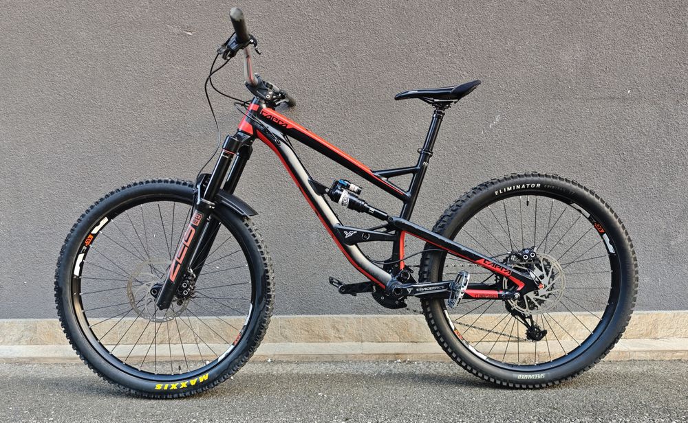 Алуминиев Велосипед 27.5 YT Full Rock Shox Zeb  Sram Eagle 1x12 Magura MT5