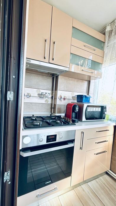 Apartament de inchiriat 3 camere Sarari Craiova