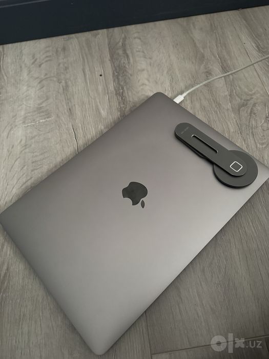 MacBook Pro 13.3 512gb srochna