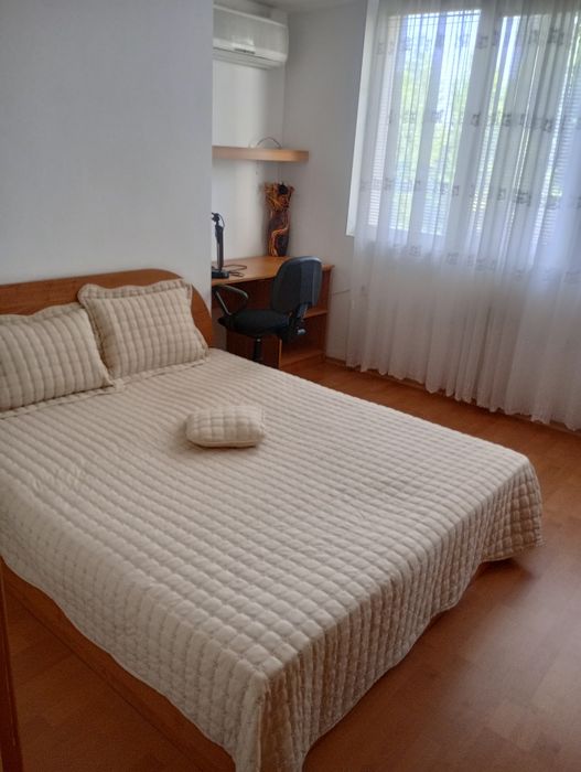 Дава се под наем Тристаен апартамент в Плевен, Мара Денчева - 80 кв.м за 357 € - Снимка #1