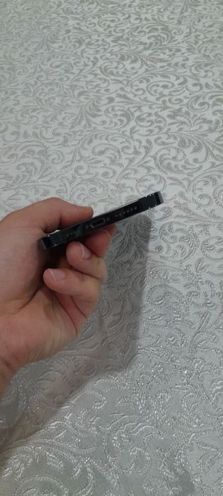 12pro max 256gb KH/A 350$