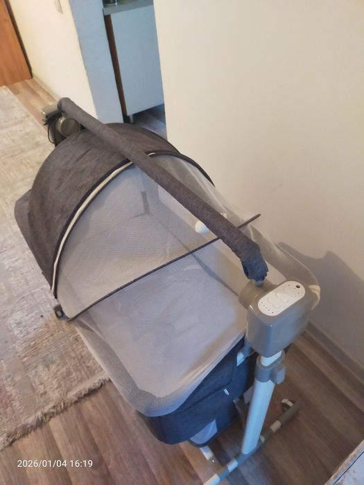 Манеж кровать.   Детские