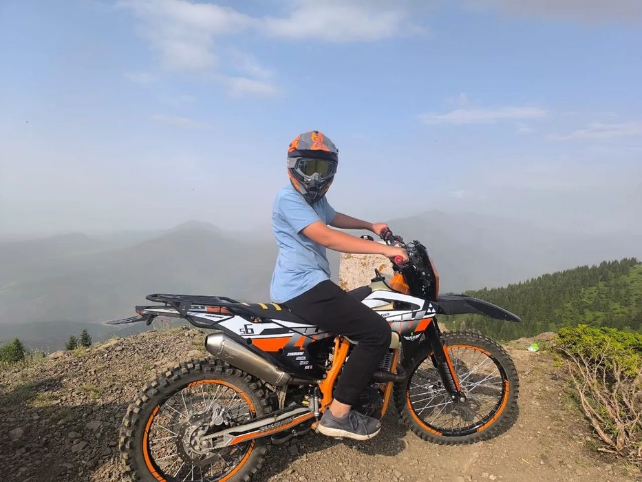 Продаю зумав s6 cb300r