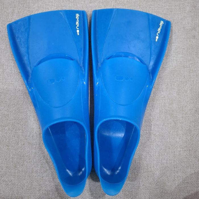 Продаю ласты р. 39-40