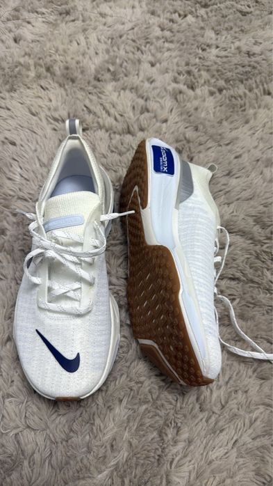 Adidasi nike zoomx nr 42.5