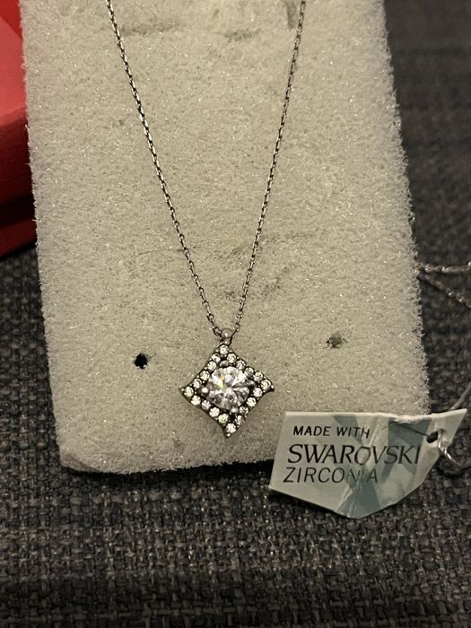 Colier Argint 925 cu Pandantiv Swarovski Zirconia, cutie originală